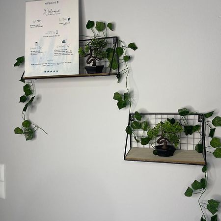 Airpoint Renovated Daire Artemida  Dış mekan fotoğraf