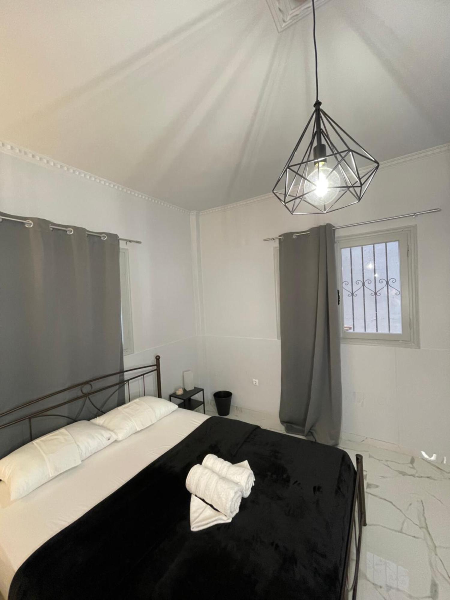 Airpoint Renovated Daire Artemida  Dış mekan fotoğraf