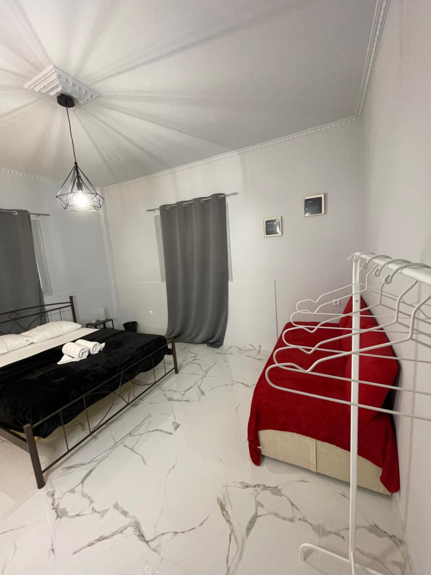 Airpoint Renovated Daire Artemida  Dış mekan fotoğraf